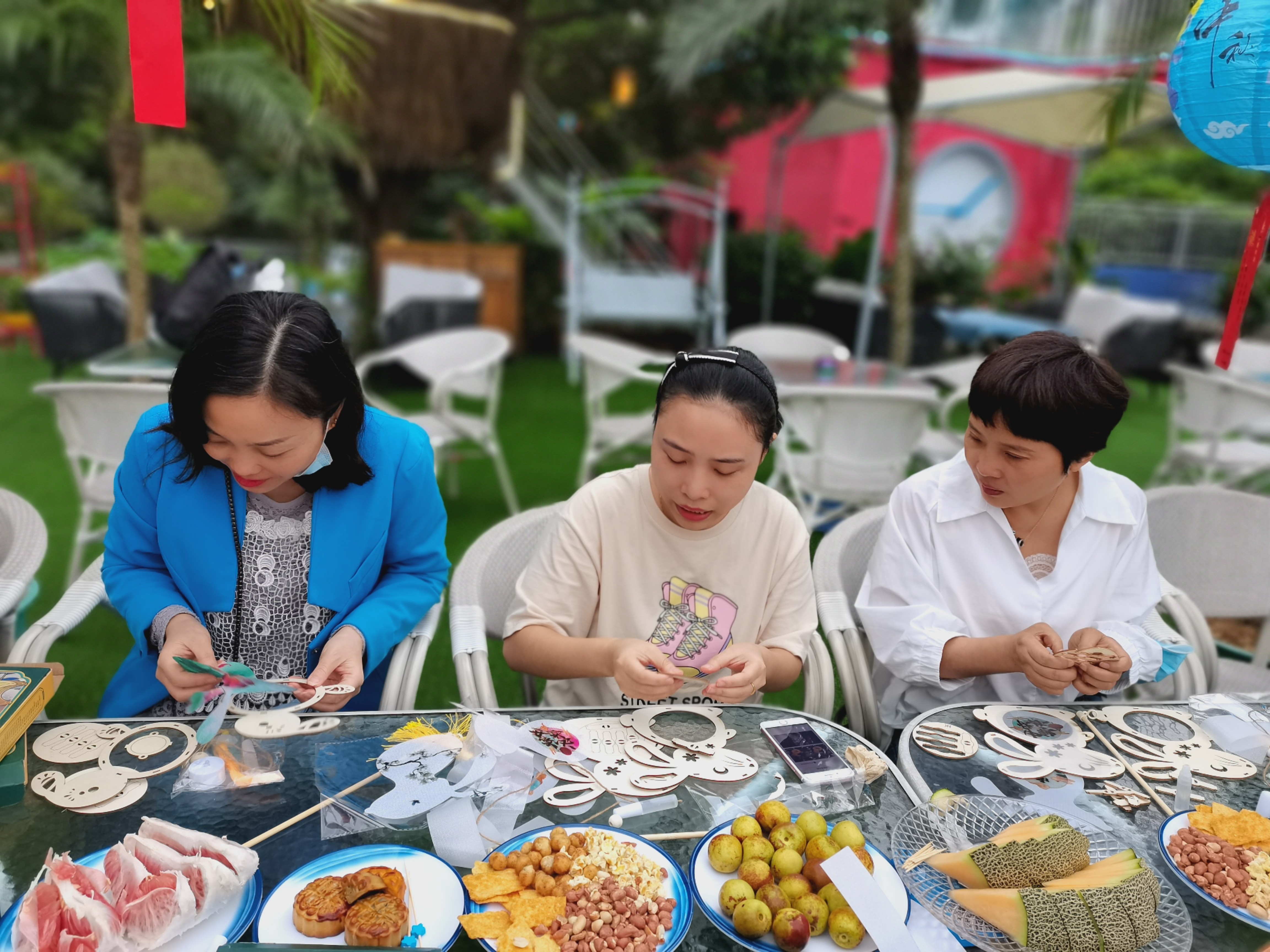 親情海佳人 | 詩情畫中秋